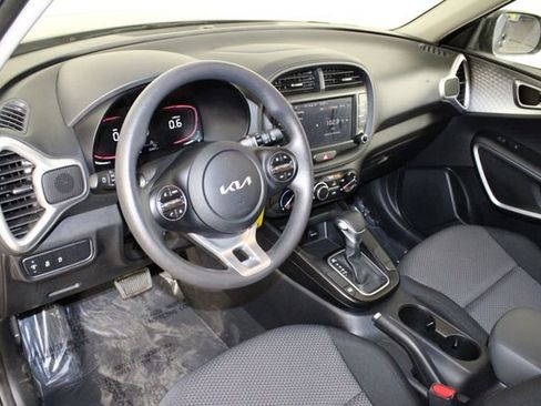 Used 2024 Kia Soul LX w/ Option Group 015 image 19