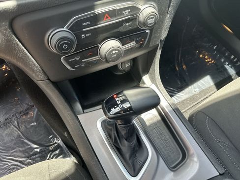 Certified 2023 Dodge Charger SXT RWD image 29