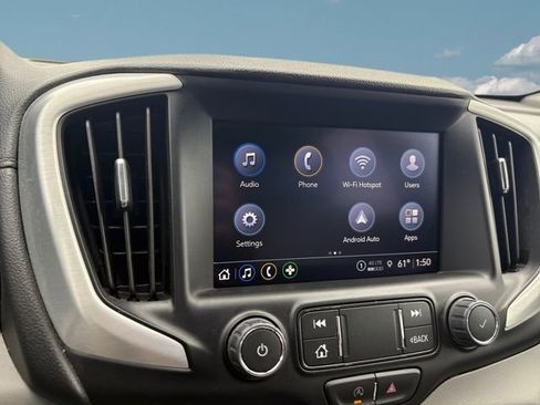 Used 2023 GMC Terrain SLT image 26