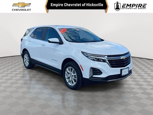 Used 2023 Chevrolet Equinox LT image 1