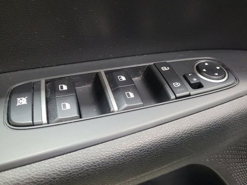 Used 2021 Kia Forte LXS FWD image 27