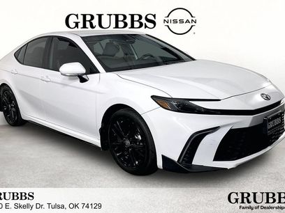 Used 2025 Toyota Camry SE w/ Multimedia Upgrade Package