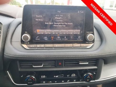 Used 2023 Nissan Rogue SV w/ SV Premium B Package AWD/4WD image 28