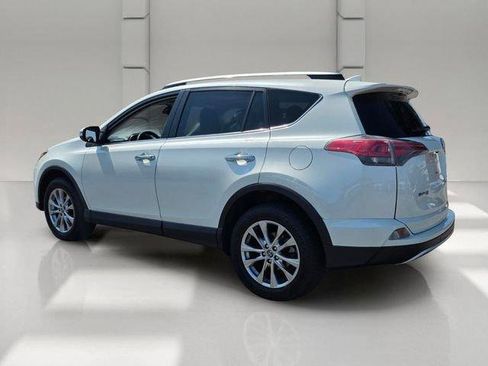 Used 2016 Toyota RAV4 Limited FWD image 3
