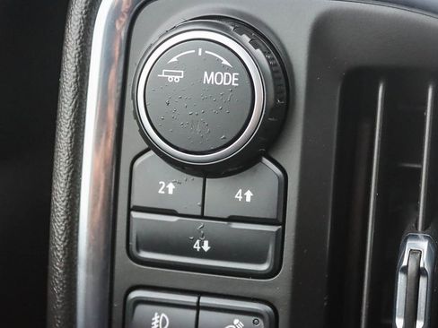 Used 2023 Chevrolet Silverado 2500 LT w/ Convenience Package image 50