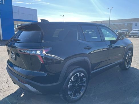 New 2026 Chevrolet Equinox LT w/ Convenience Package II FWD image 7