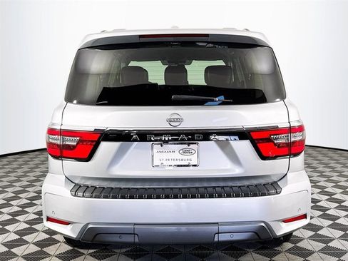 Used 2021 Nissan Armada SV image 6