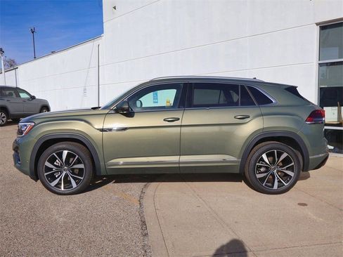 New 2025 Volkswagen Atlas Cross Sport SEL Premium R-Line image 2