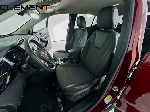 Used 2023 Buick Encore GX Preferred w/ Cold Weather Comfort Package image 28