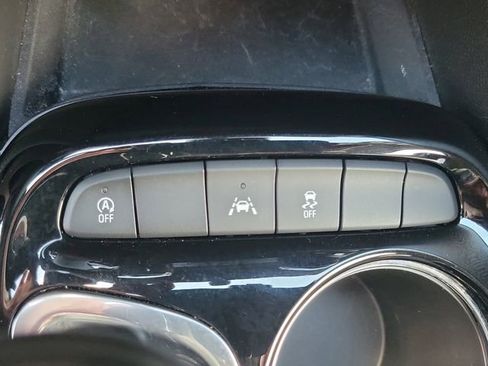 Used 2020 Buick Encore GX Preferred FWD image 23