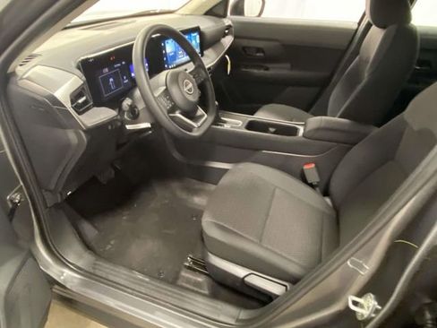 New 2026 Nissan Kicks S image 10