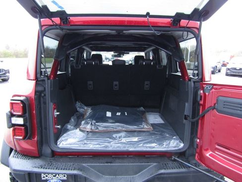 New 2025 Ford Bronco Raptor image 10