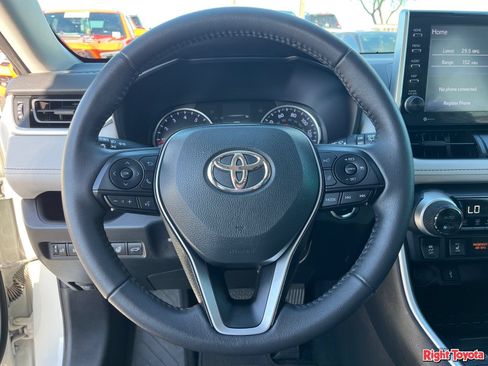Certified 2022 Toyota RAV4 XLE w/ Convenience Package AWD/4WD image 22