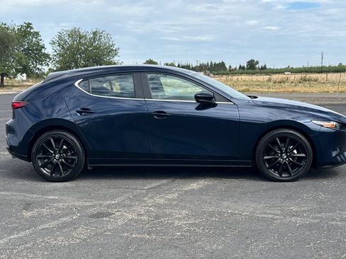 Certified 2024 MAZDA MAZDA3 s FWD image 3