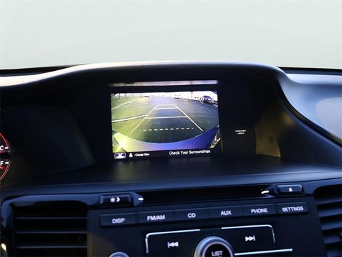 Used 2017 Honda Accord Sport image 22