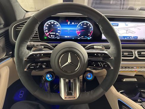 New 2026 Mercedes-Benz GLE 63 AMG S image 33
