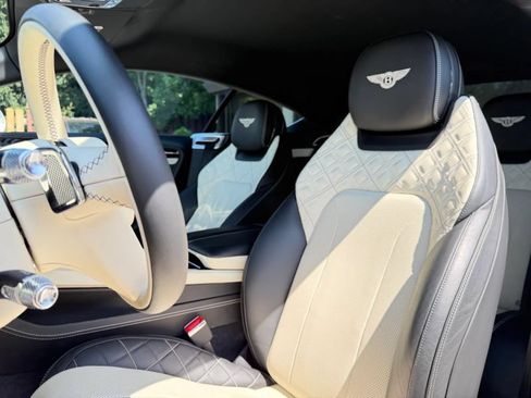 Used 2020 Bentley Continental GT V8 AWD/4WD image 13