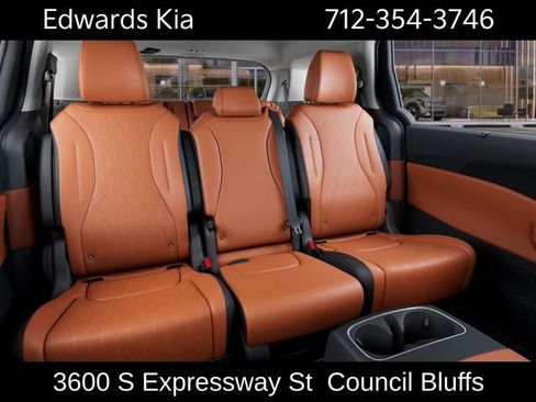 New 2026 Kia Carnival EX FWD image 18