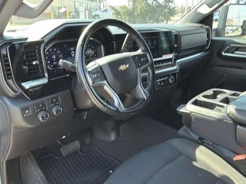 Certified 2024 Chevrolet Silverado 2500 LT image 9