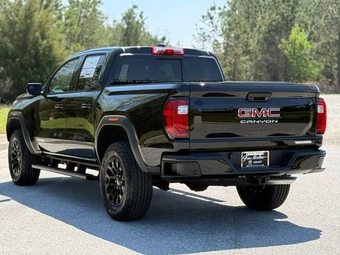 New 2026 GMC Canyon Elevation w/ Convenience Package image 12