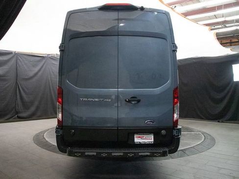 Used 2019 Ford Transit 250 148 High Roof Extended RWD image 11