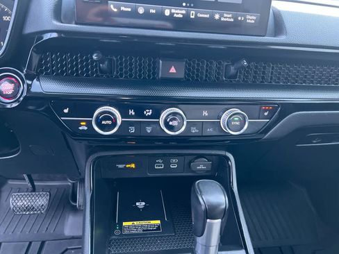 Used 2023 Honda CR-V EX-L image 19