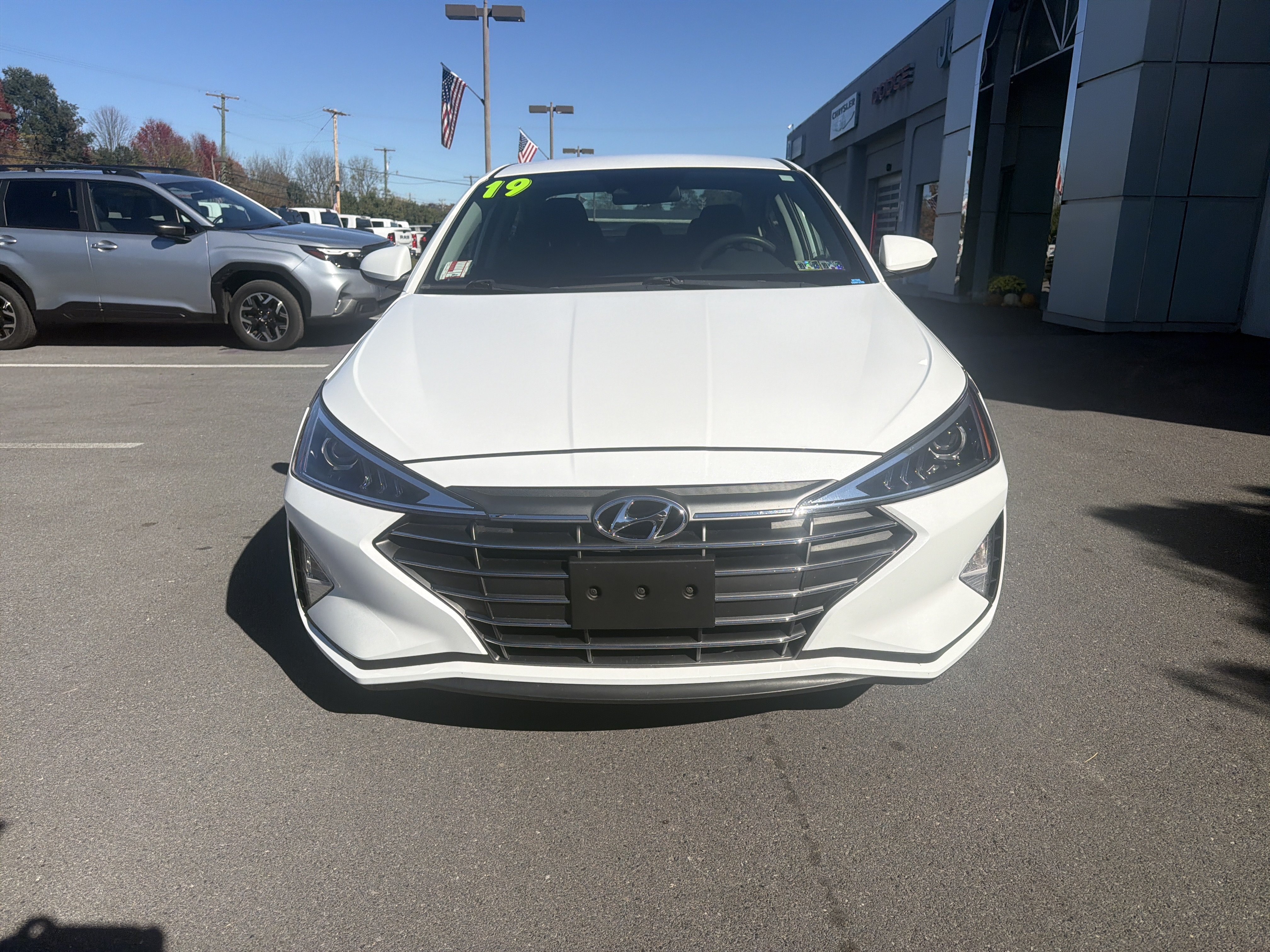 Used 2019 Hyundai Elantra SEL w/ Cargo Package FWD image 9