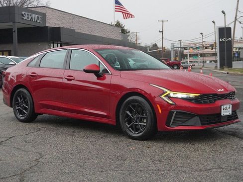 Used 2025 Kia K5 LXS FWD image 2