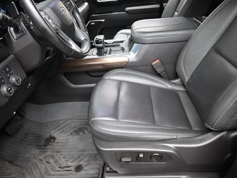 Used 2024 Chevrolet Silverado 1500 LT Trail Boss w/ Convenience Package II AWD/4WD image 15
