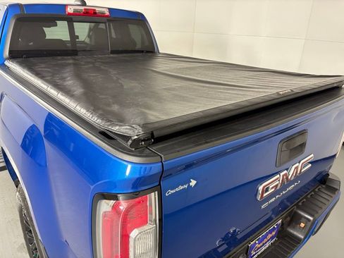 Used 2021 GMC Canyon Elevation image 38