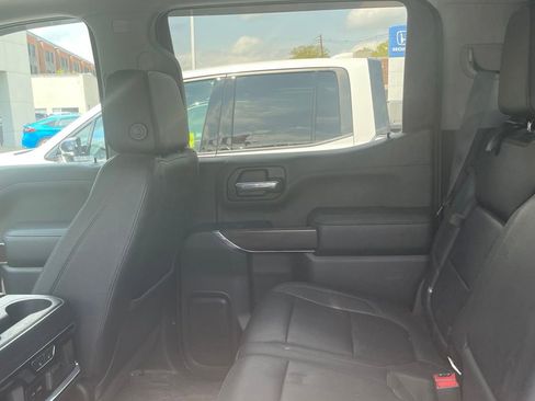 Used 2019 GMC Sierra 1500 SLT w/ SLT Premium Package AWD/4WD image 17