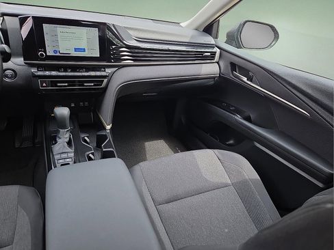 Used 2026 Toyota Camry LE FWD image 12