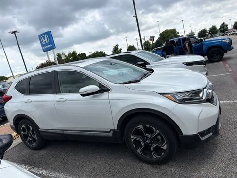 Used 2019 Honda CR-V Touring image 5