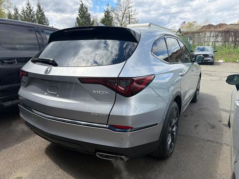 Used 2023 Acura MDX A-Spec AWD/4WD image 6