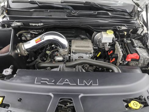 Used 2019 RAM 1500 Limited image 48