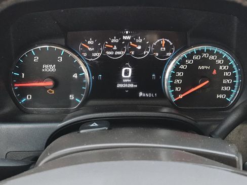 Used 2018 GMC Sierra 3500 Denali w/ Duramax Plus Package AWD/4WD image 18