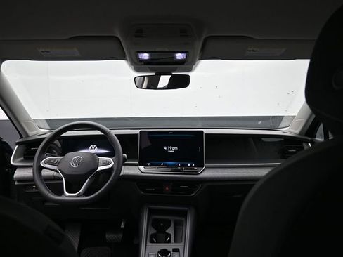 New 2026 Volkswagen Tiguan S image 10