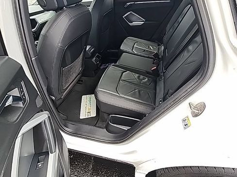 Used 2019 Audi Q3 2.0T Premium AWD/4WD image 6