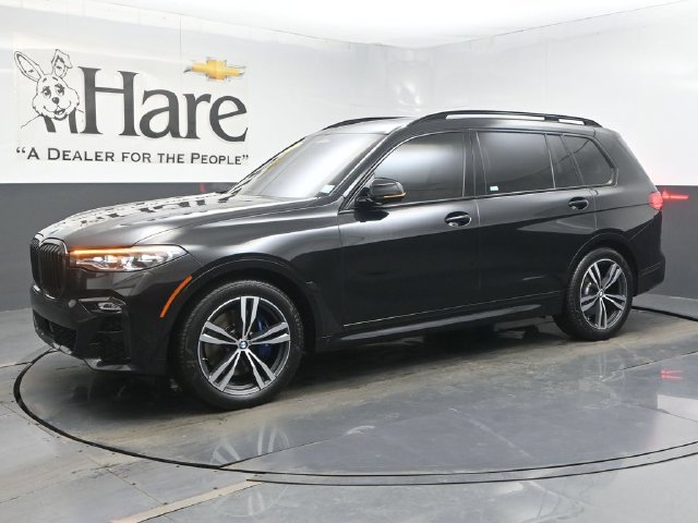 Used 2021 BMW X7 xDrive40i w/ M Sport Package AWD/4WD image 38