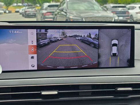 New 2026 Genesis GV60 Advance AWD/4WD image 18
