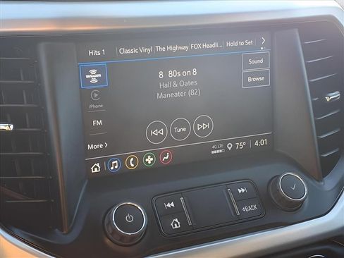 Used 2023 GMC Acadia SLE w/ Driver Convenience Package image 9