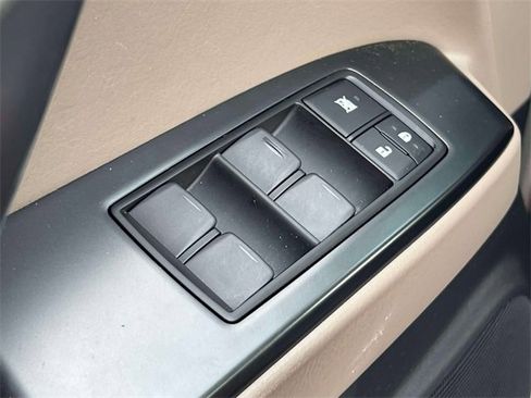 Used 2023 Lexus GX 460 Premium image 19