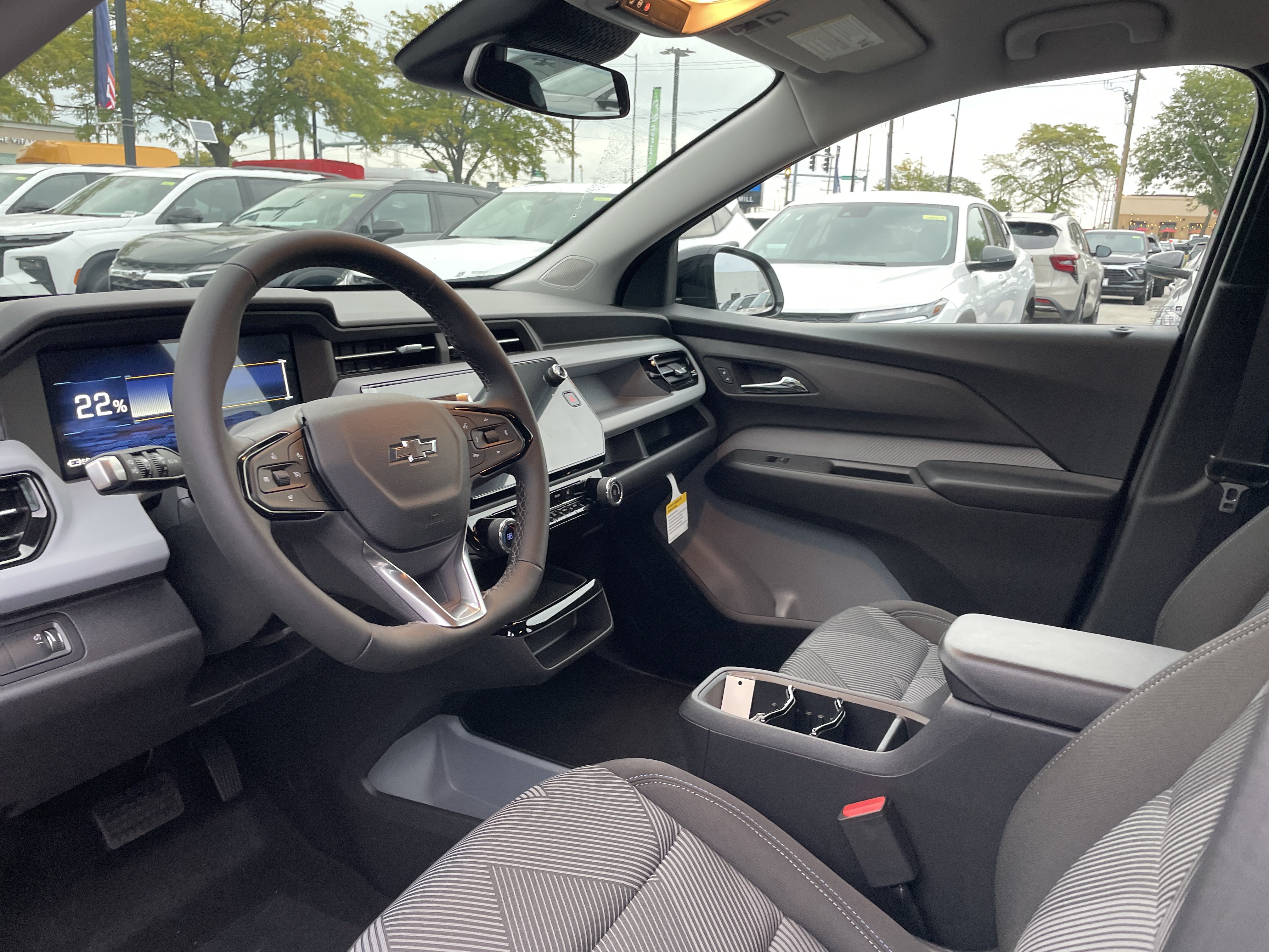 New 2027 Chevrolet Bolt LT w/ Comfort Package FWD image 15