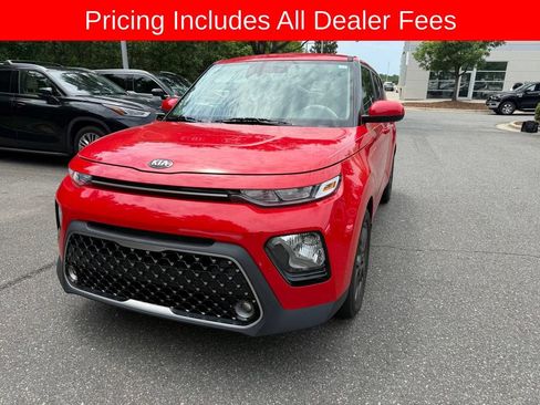 Used 2021 Kia Soul EX FWD image 2