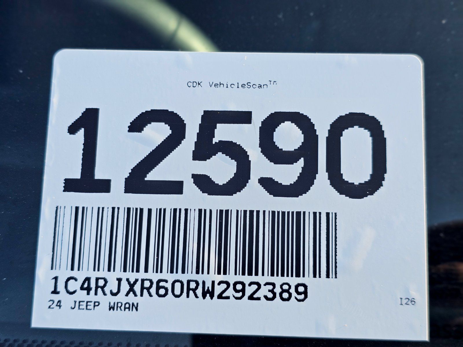 Used 2024 Jeep Wrangler Unlimited Rubicon 4xe AWD/4WD image 16