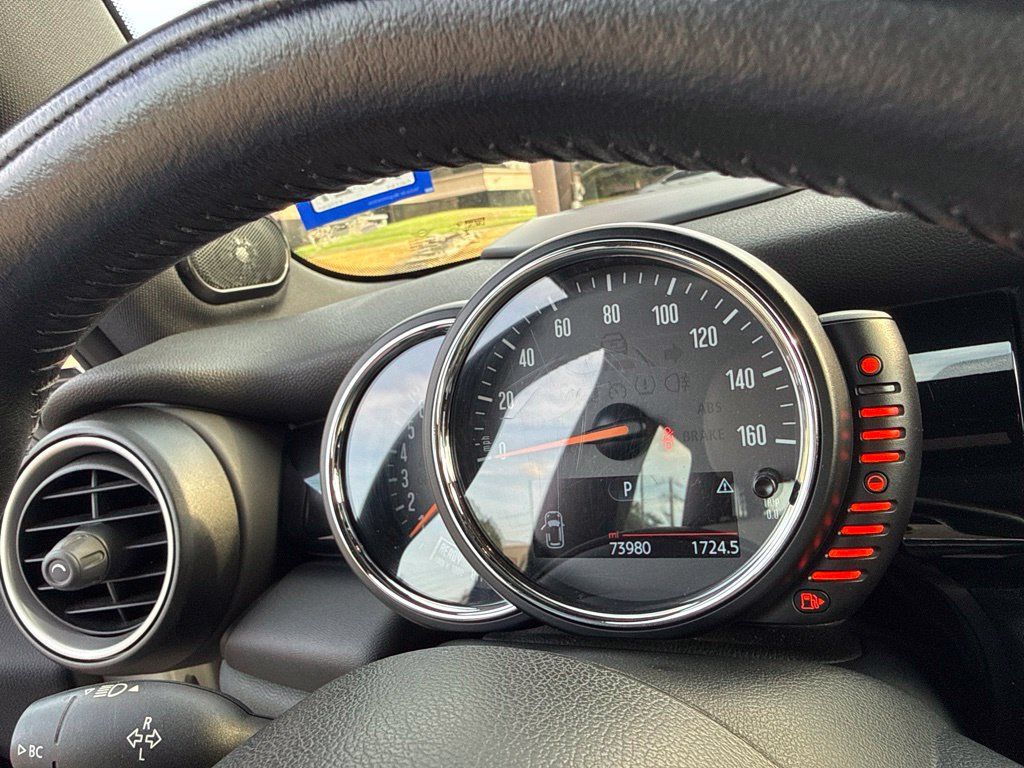 Used 2015 MINI Cooper S FWD image 17