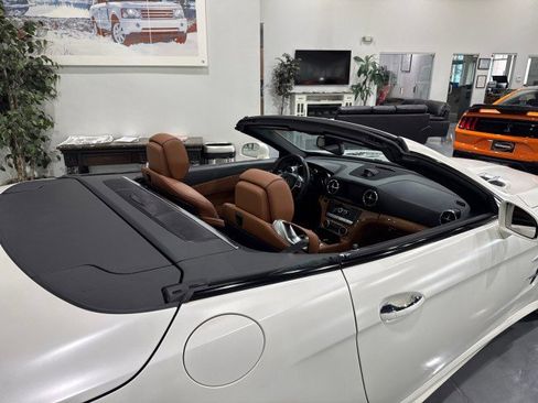 Used 2013 Mercedes-Benz SL 550 w/ Premium Pkg image 50
