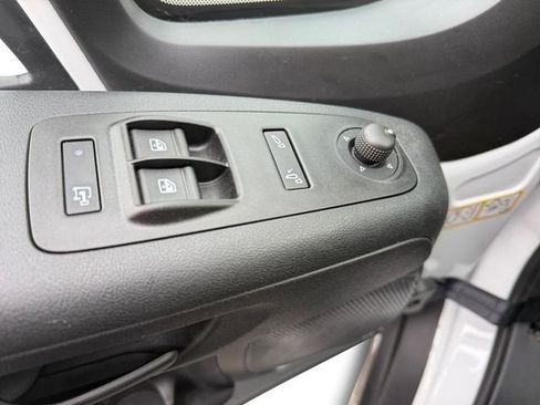 Used 2026 RAM ProMaster 2500 w/ Convenience Group FWD image 14