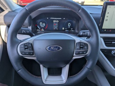 New 2026 Ford Explorer Active w/ Active Comfort Package image 20