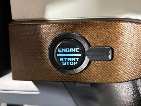 Used 2024 Ford Bronco Heritage Edition AWD/4WD image 23